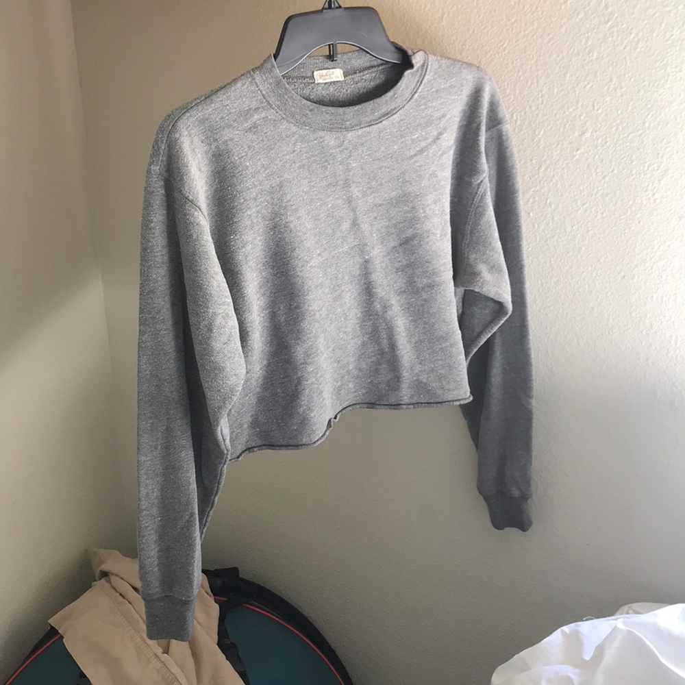 Brandy Melville crop top sweater